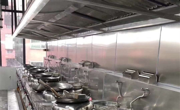 广州厨具公司介绍静电油烟净化器的五大优势
